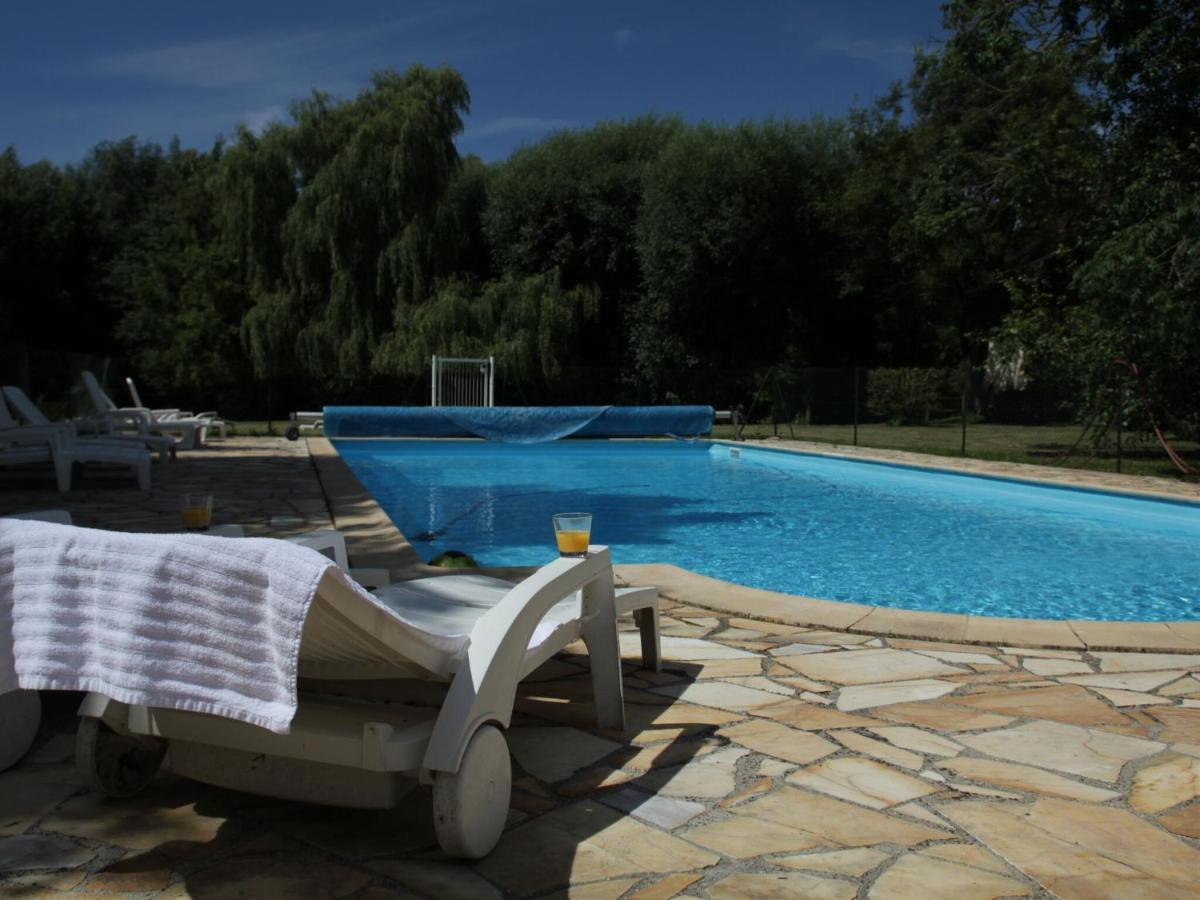 Beautiful Holiday Home With Pool Кен Экстерьер фото